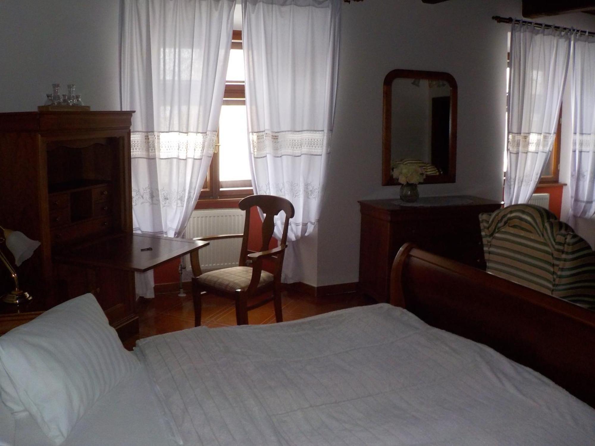 Hotel Kriváň Kysucke Nove Mesto Camera foto